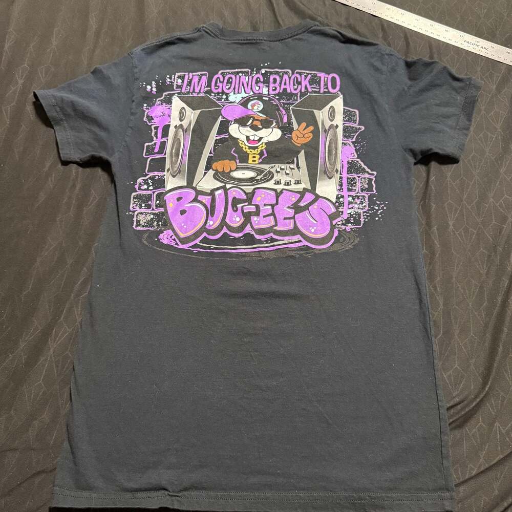 Buc-ee's DJ Beaver Graffiti Graphic Print Black T-Shirt Size S - Picture 2 of 5